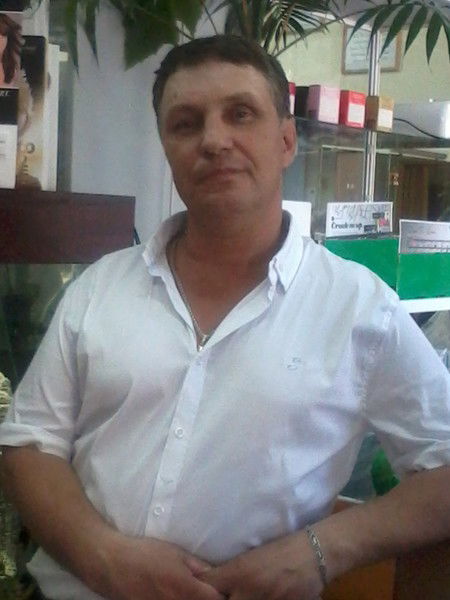 Юрий Маслов