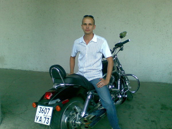 Максим Иванов