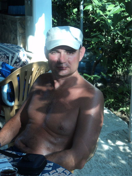 Андрей Попов