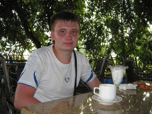 Олег Борисенко