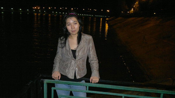 Лаура Танатарова