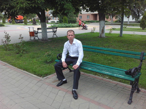 Михаил Сафонов