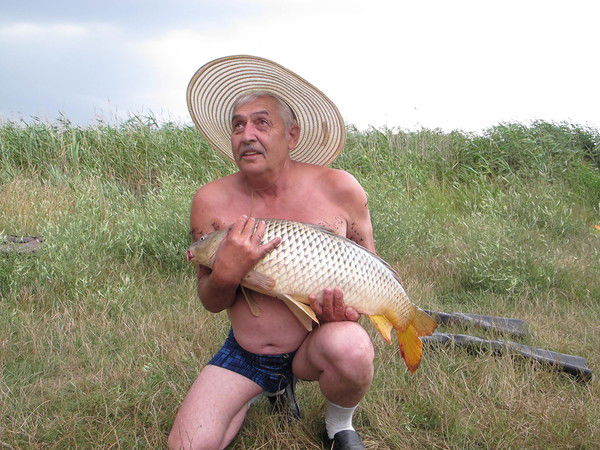 Юрий Лобанов