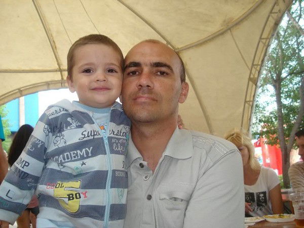 Иван Иванов