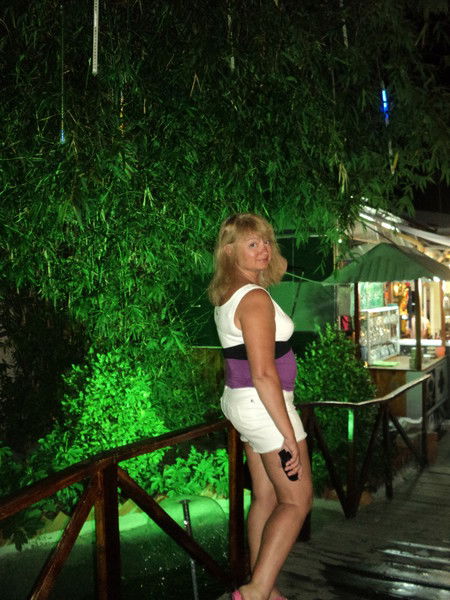 Лена Данилко