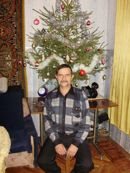 Виктор Гребенников