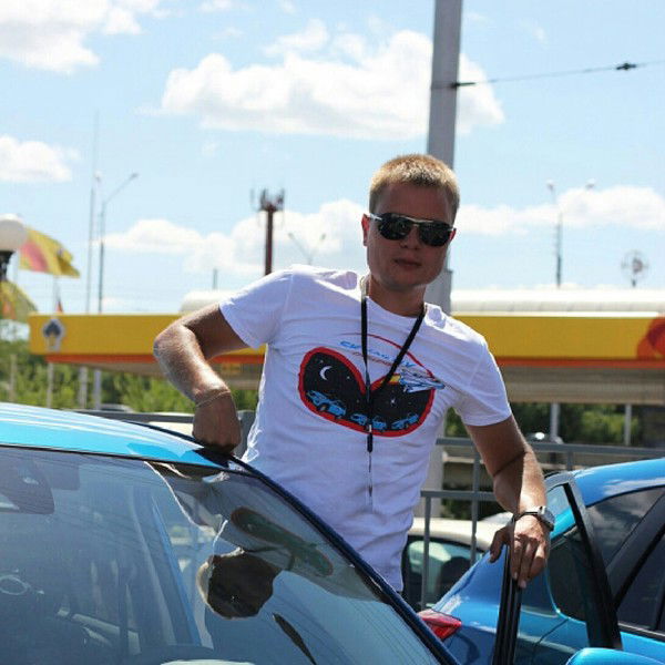 Дмитрий Кусакин