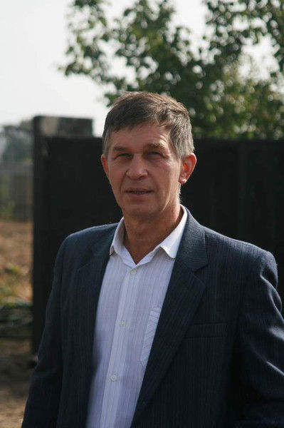 Пётр Мельников