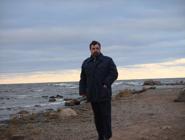 Дмитрий Голубов