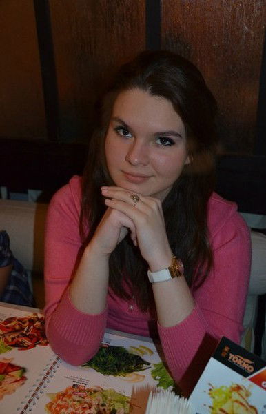 Алёна Чеснокова