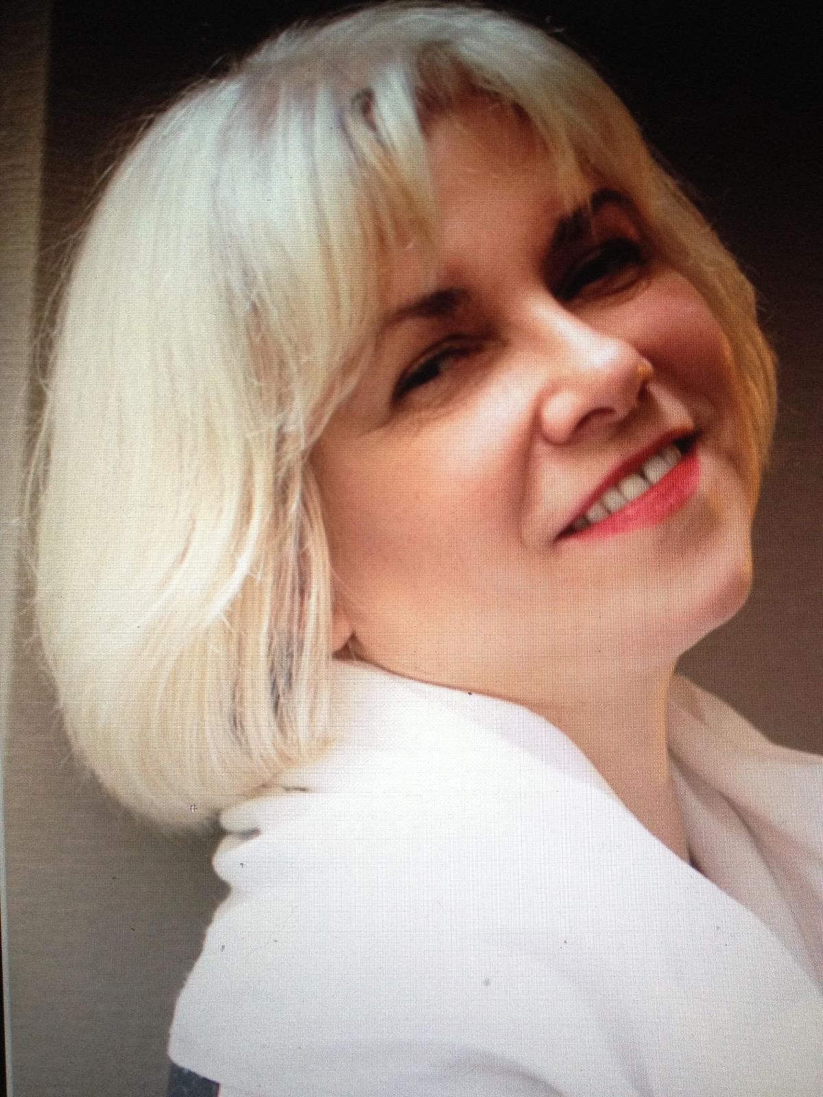 Надежда Николова