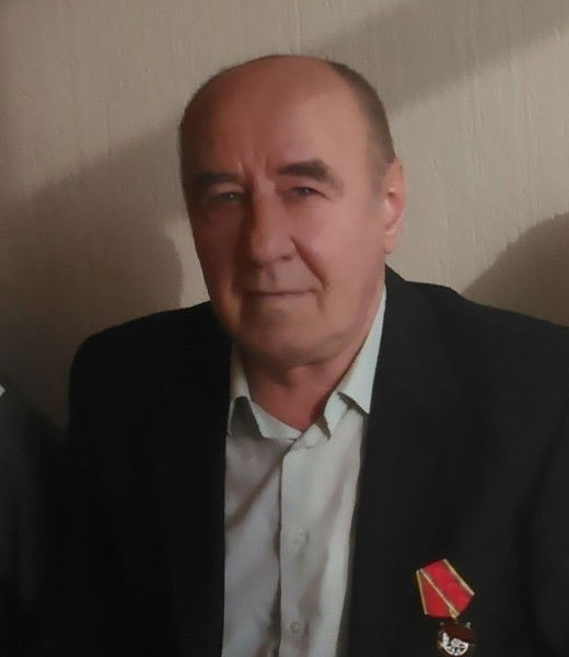 Шаповалов Виктор