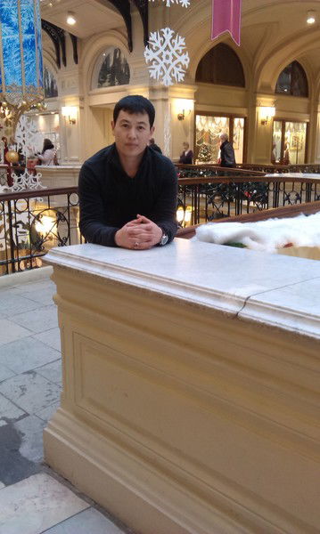 Асылбек Садыков