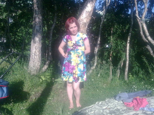 Женя Неважно