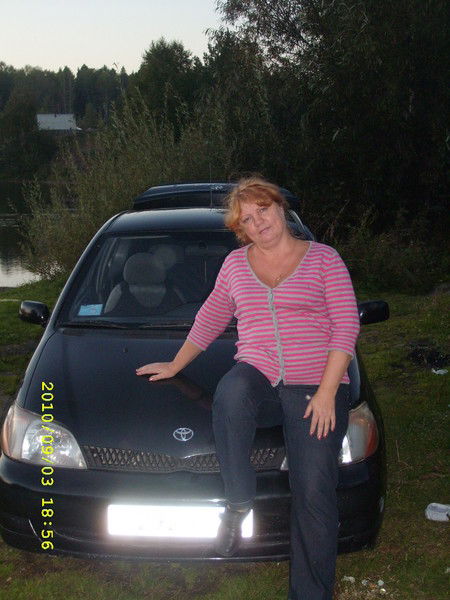 Лариса Серова