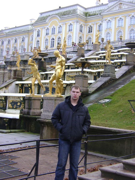 Максим Чиков