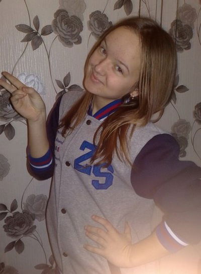 Нинка Искра