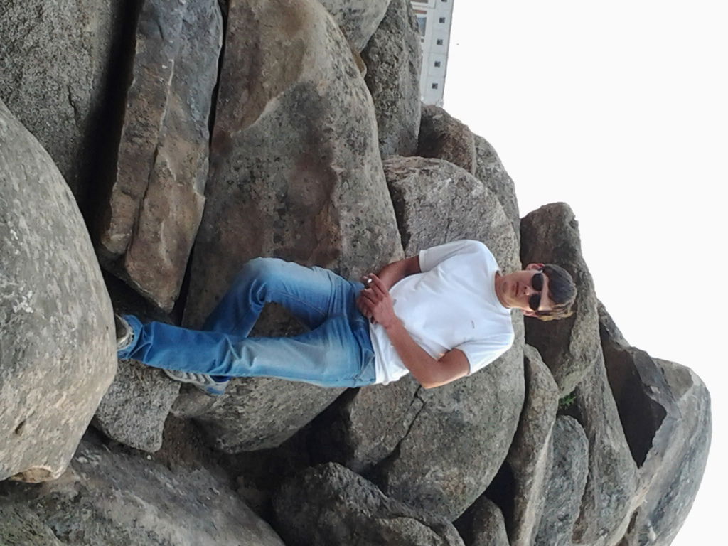 Виталий Салос