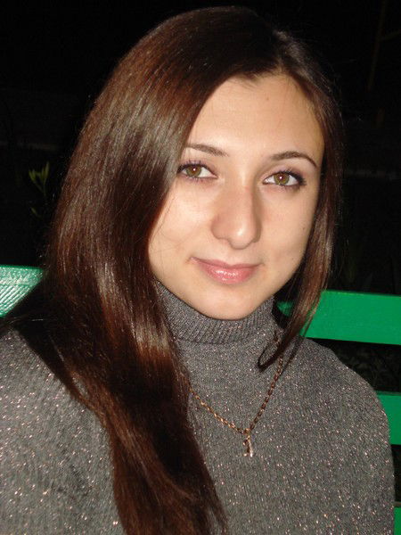 Асмик Аракелян