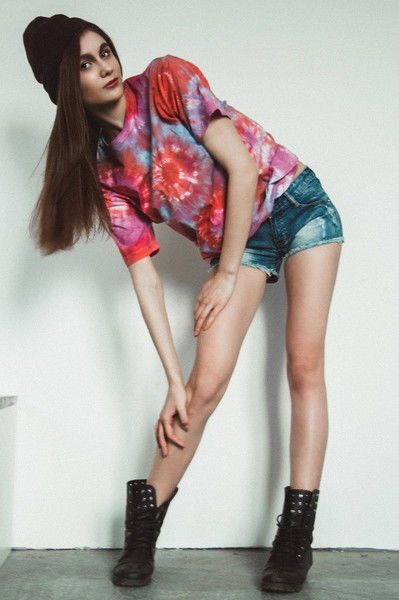 Аня Скорлученова