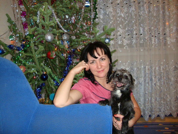 Елена Толстопятова