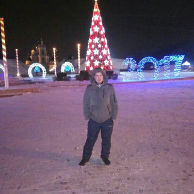 Максим Савенков