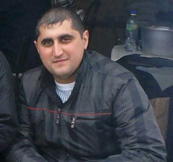 Эльнур Бабаев