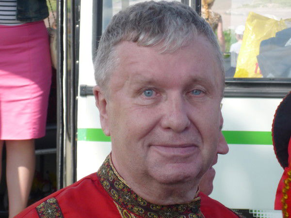 Владислав Ломакин