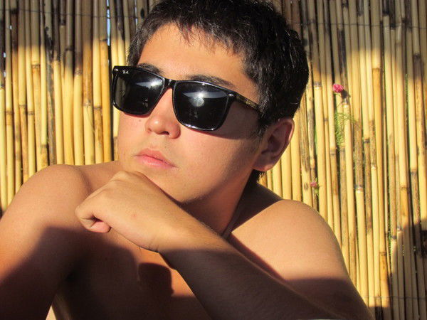 Ислам Алманбетов