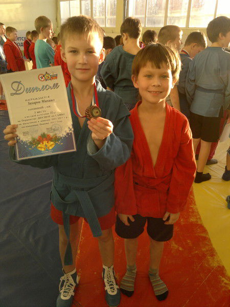 Михаил Захаров