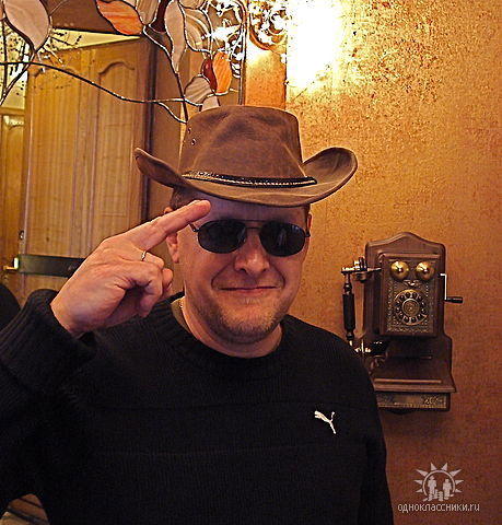 Никол Кузнецов