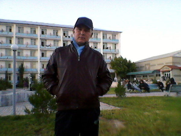 Марат Омаров