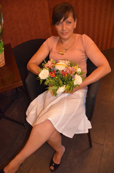 Анжела Саакян