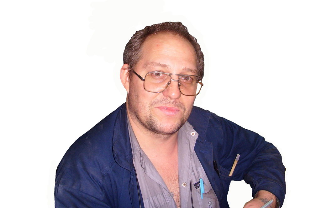 Виктор Мельников