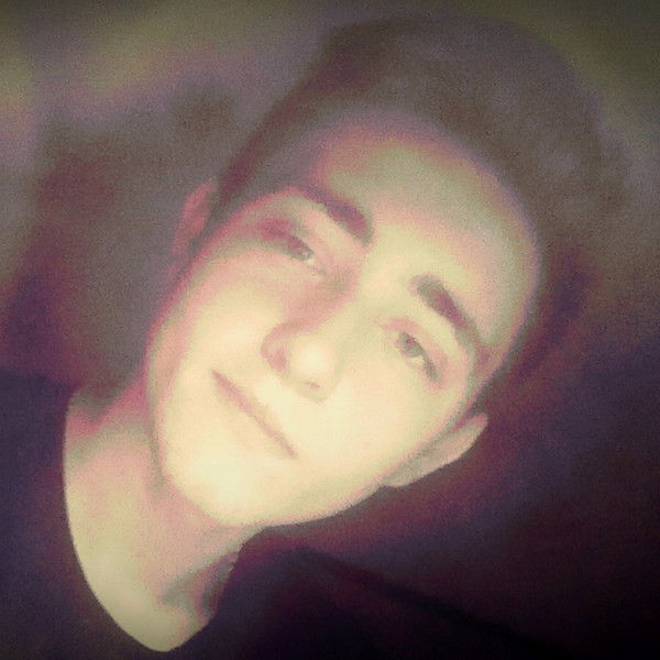 Макс Изюмский