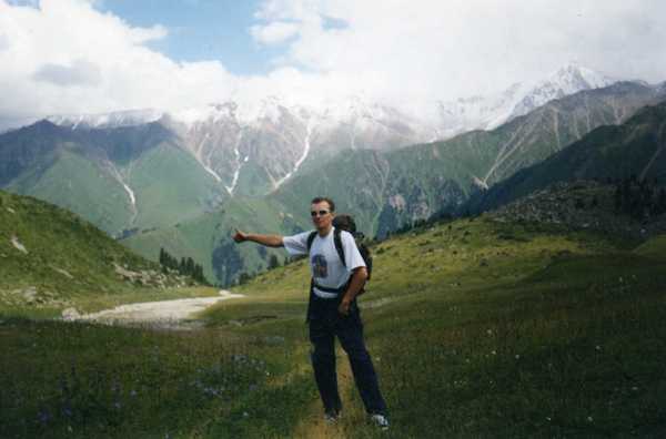 Анатолий Иванов