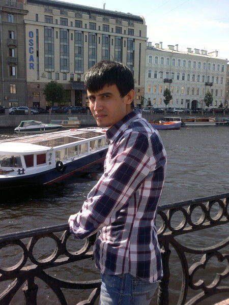 Ulug`bek Bobomurodov