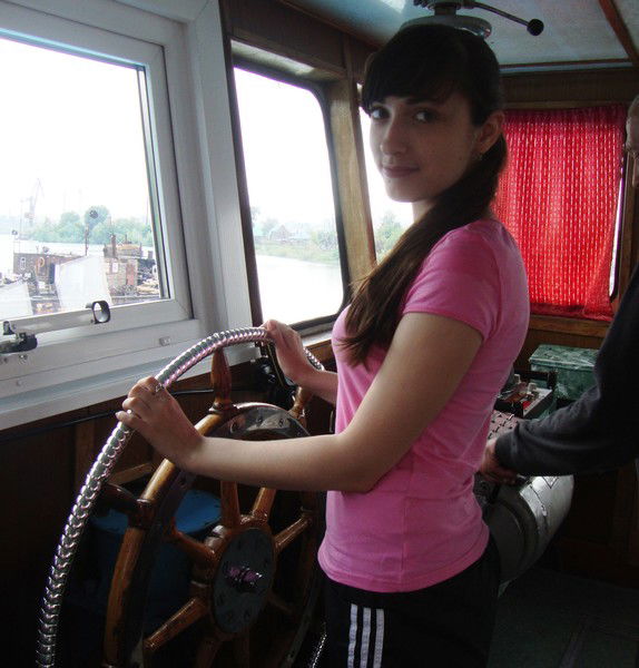 Юля Мышкина