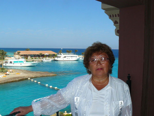 Ксения Грицанова