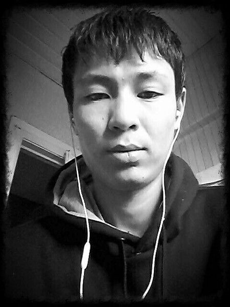 Сымбат Капаров