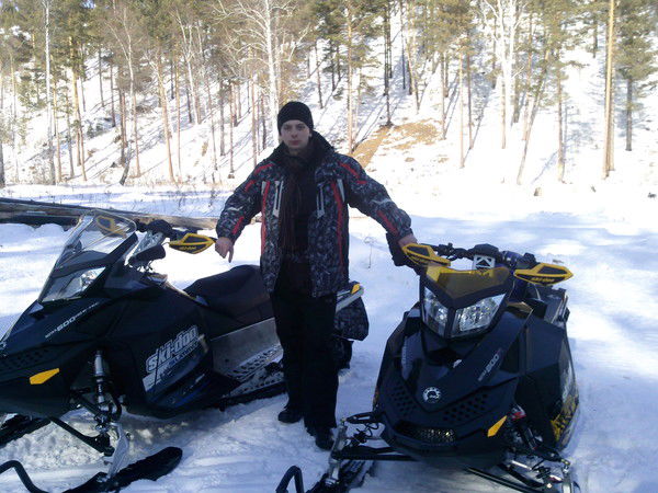 Максим Юзенков