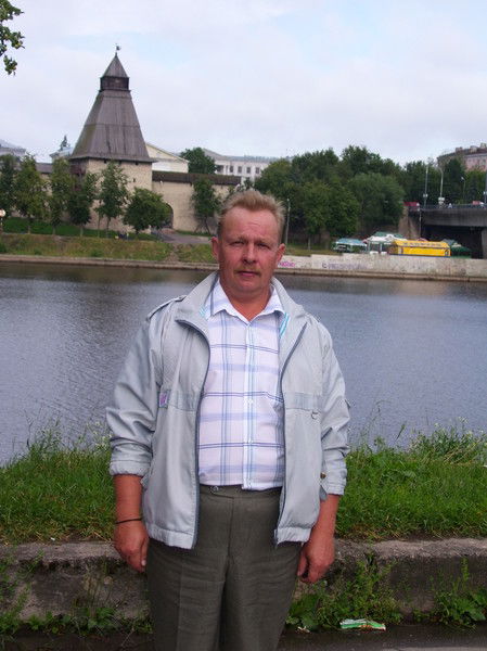 Геннадий Бобов