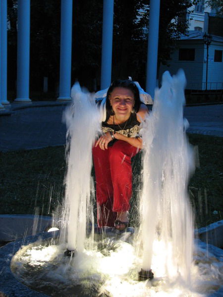 Елена Елена