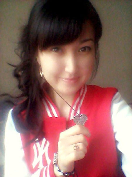 Айман Серикова