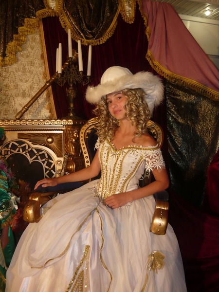 Сашунька Теплых