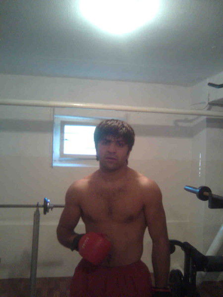 Ван Галустян