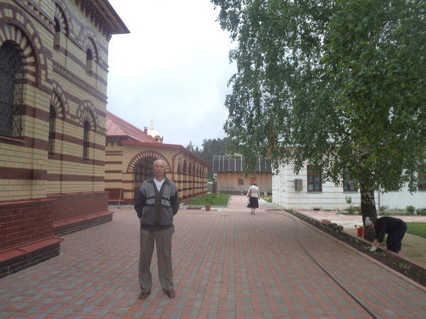 Владимир Толстых