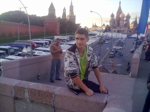 Саша Лесников