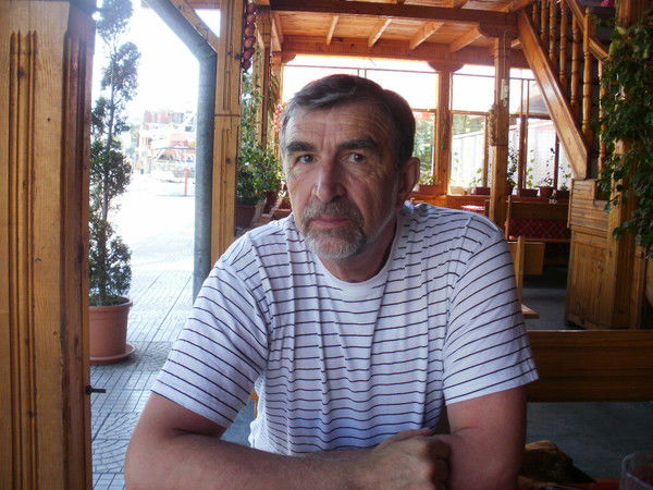 Александр Леснов