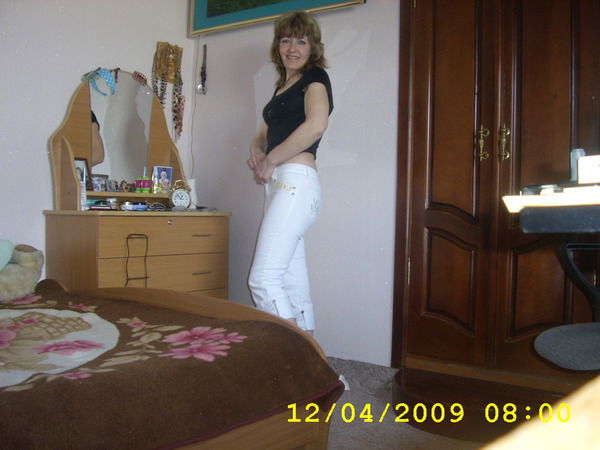 Любовь Золотова